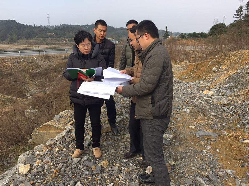 宜春至文家市公路白泥岭至双板桥段改建工程水土保持方案(弃渣场变更)报告书通过专家评审