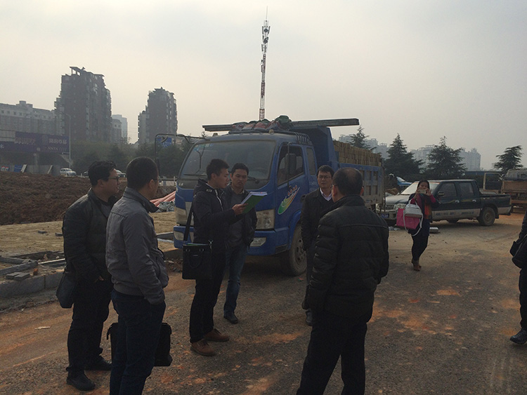南昌市凤凰洲皇姑南路道路工程水保方案通过专家评审